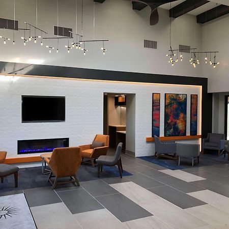 La Quinta By Wyndham Ft. Myers - Sanibel Gateway Hotell Fort Myers Exteriör bild