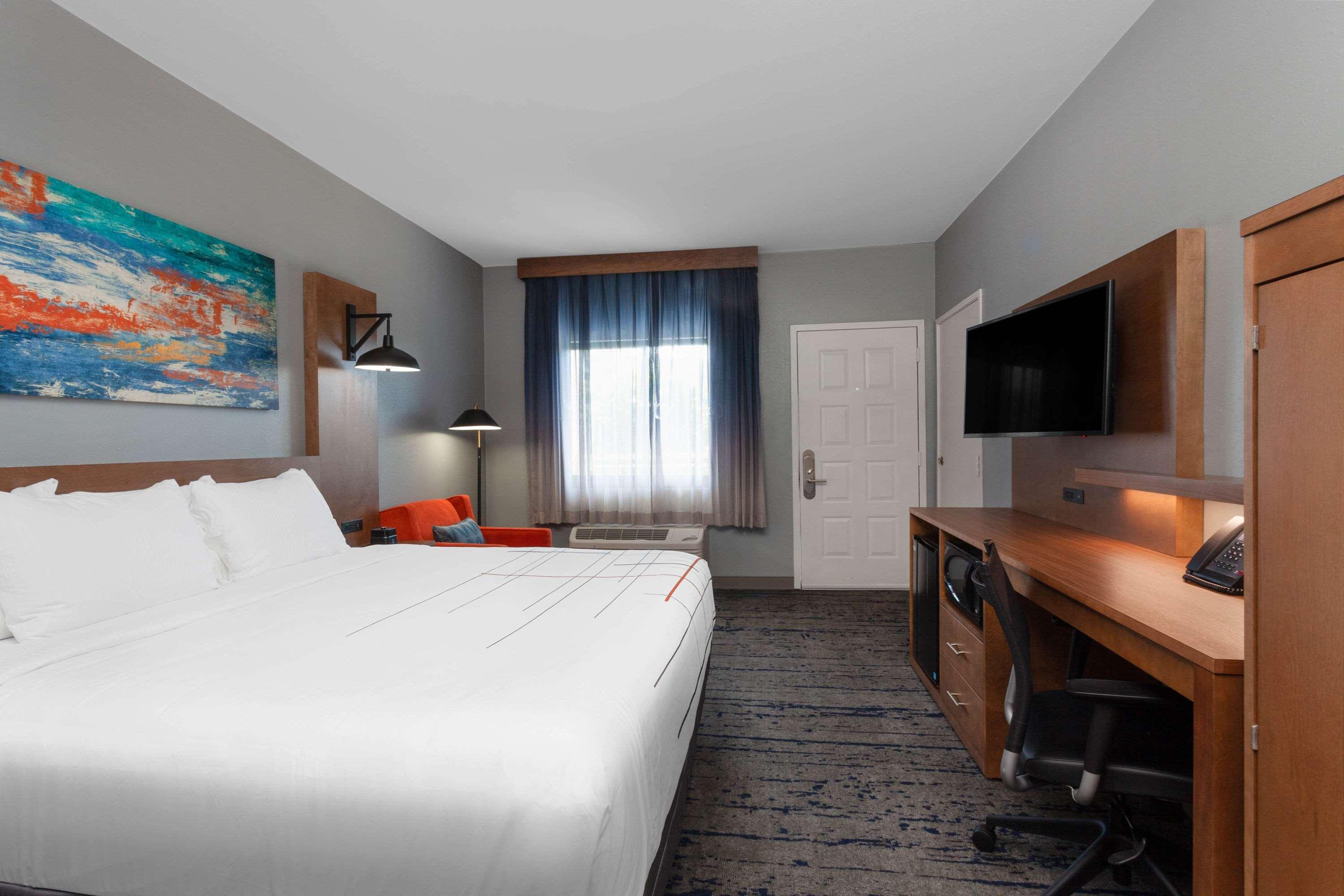 La Quinta By Wyndham Ft. Myers - Sanibel Gateway Hotell Fort Myers Exteriör bild