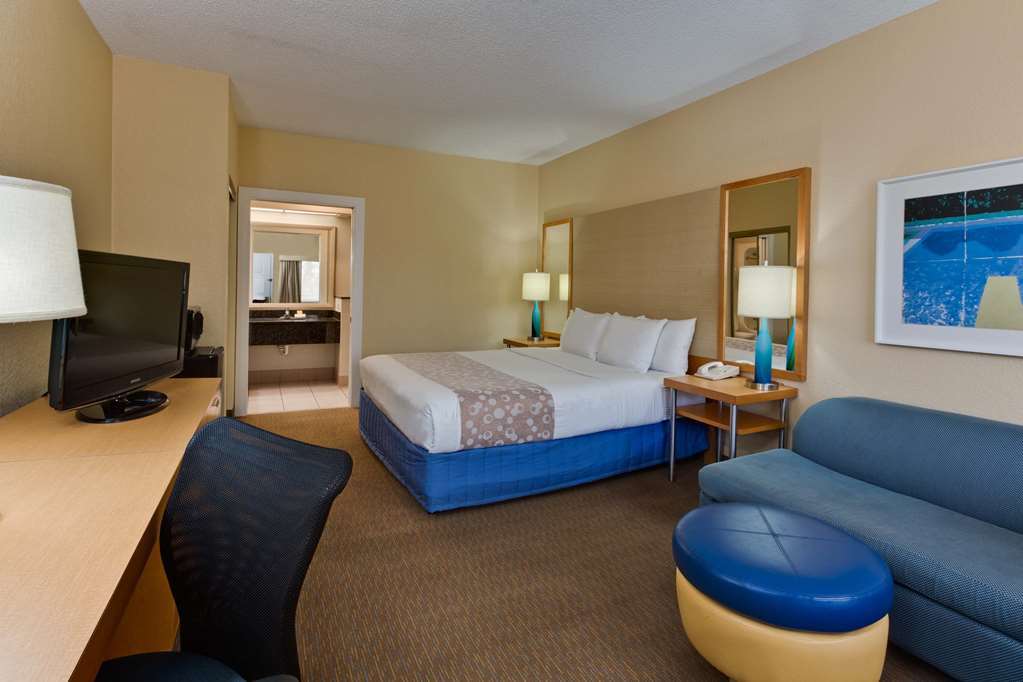 La Quinta By Wyndham Ft. Myers - Sanibel Gateway Hotell Fort Myers Rum bild