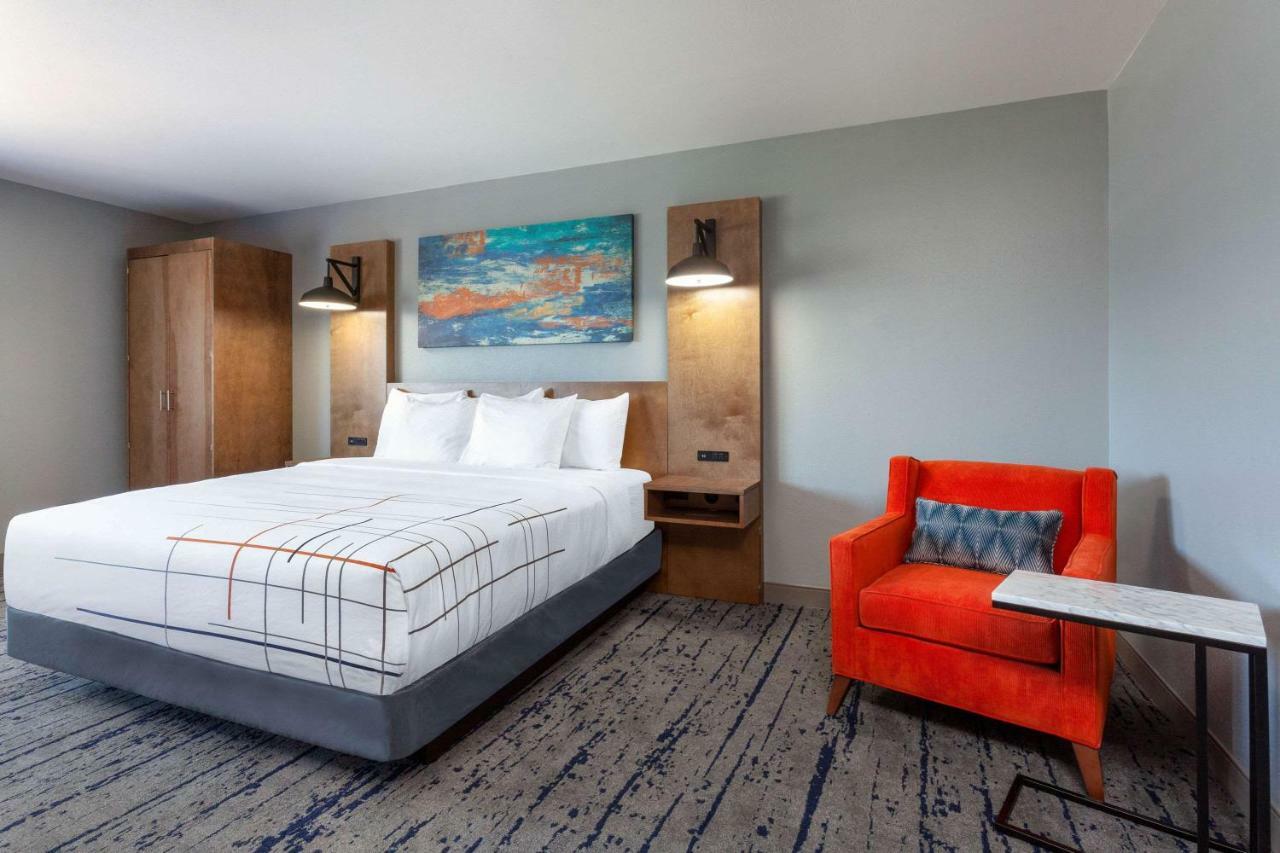 La Quinta By Wyndham Ft. Myers - Sanibel Gateway Hotell Fort Myers Rum bild